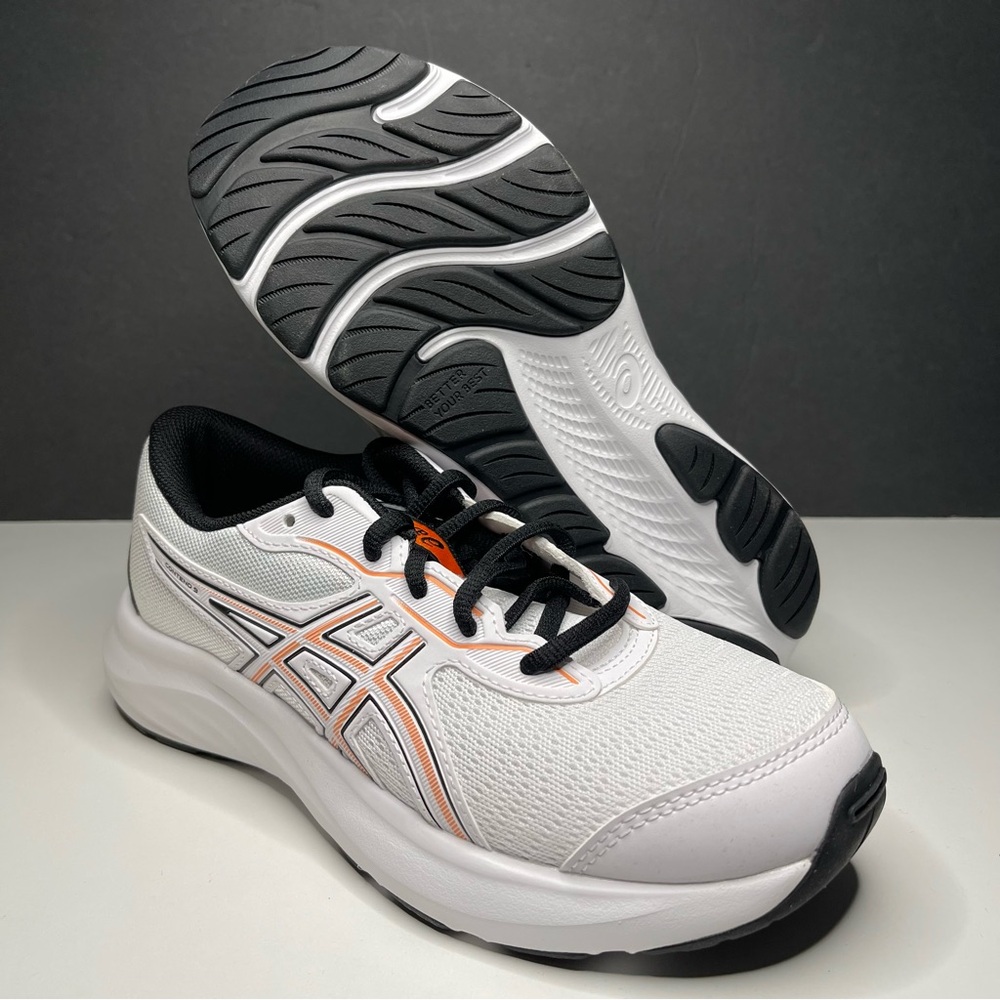 Asics Gel Contend GS White Mojave size 4